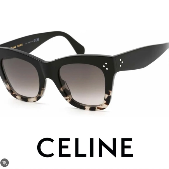 Celine cat eye Sunglasses.CL4004IN 50[]22 150. One time use. Mint condition. - Picture 1 of 6